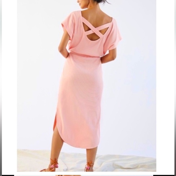 Anthropologie Dresses & Skirts - Daily Practice by Anthropologie
Dolman Sleeve Maxi Dress. Size Large